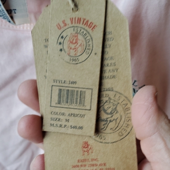 Pink and Blue Muscle Tee with Nautical Seahorse Design - Picture 4 of 6